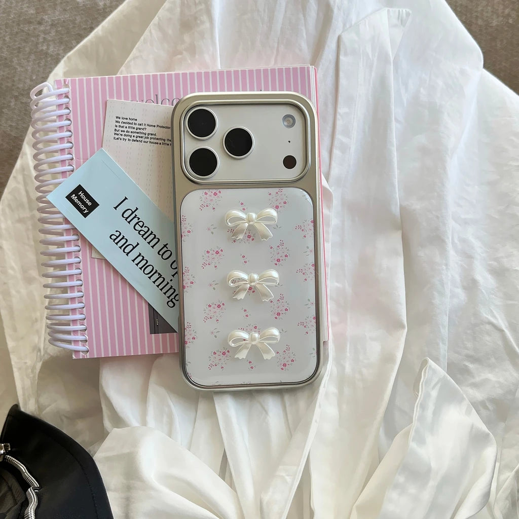 【フラワーリボンシャイン】メタリックフレーム × 小花リボン スマホケース｜iPhone対応 #240814