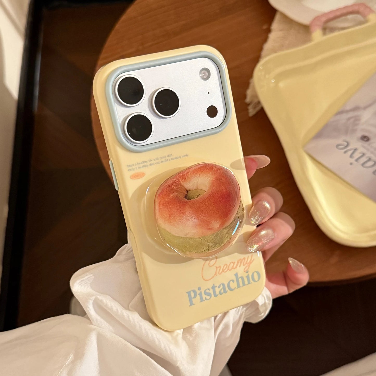 スイーツグリップ付き iPhoneケース｜立体デザイン スマホケース パン・ベーグル・ドーナツ・デニッシュ #260072