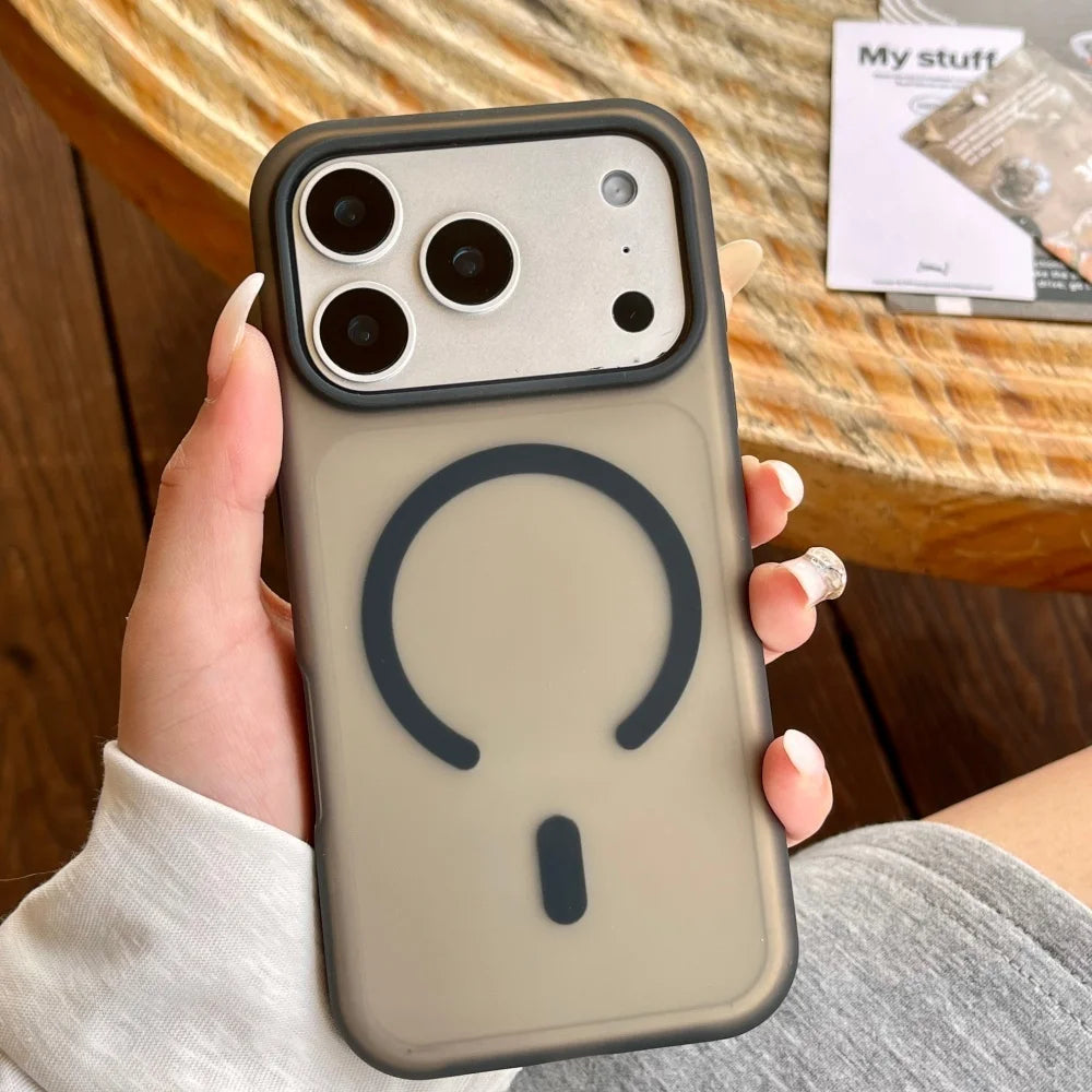 Magnet内蔵 マットカラー 半透明 iPhoneケース｜耐衝撃 #240421