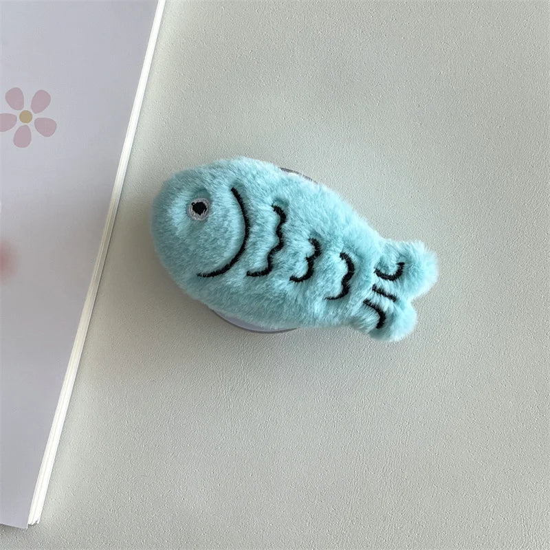 【Magsafe対応】ふわふわ 3D フィッシュファー ポップスタンド × クリアデザイン スマホケース｜iPhone対応 #241226