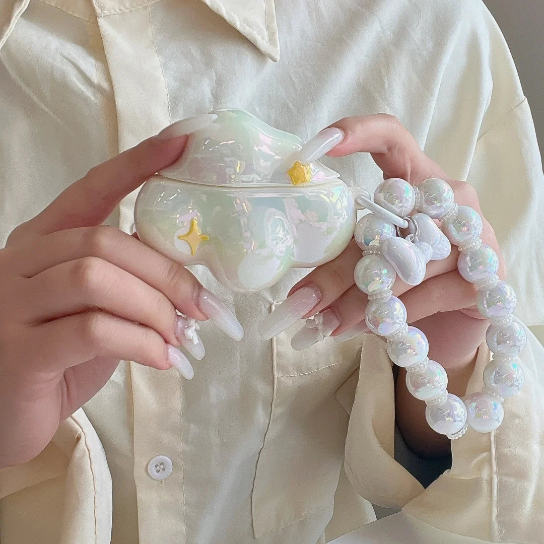 【AirPodsケース】パールストラップ付き オーロラ雲デザイン AirPodsケース｜ゆめかわ・ガーリー #261046