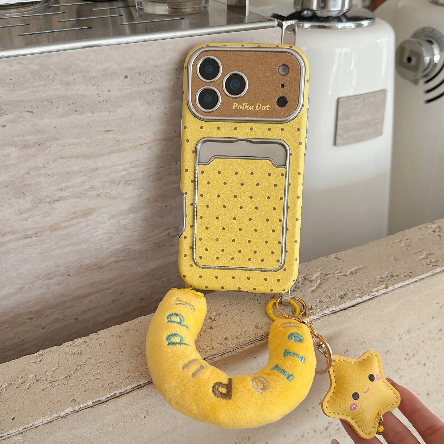 水玉 ドット柄 iPhoneケース｜もこもこスター ハンドルチャーム付き #240526