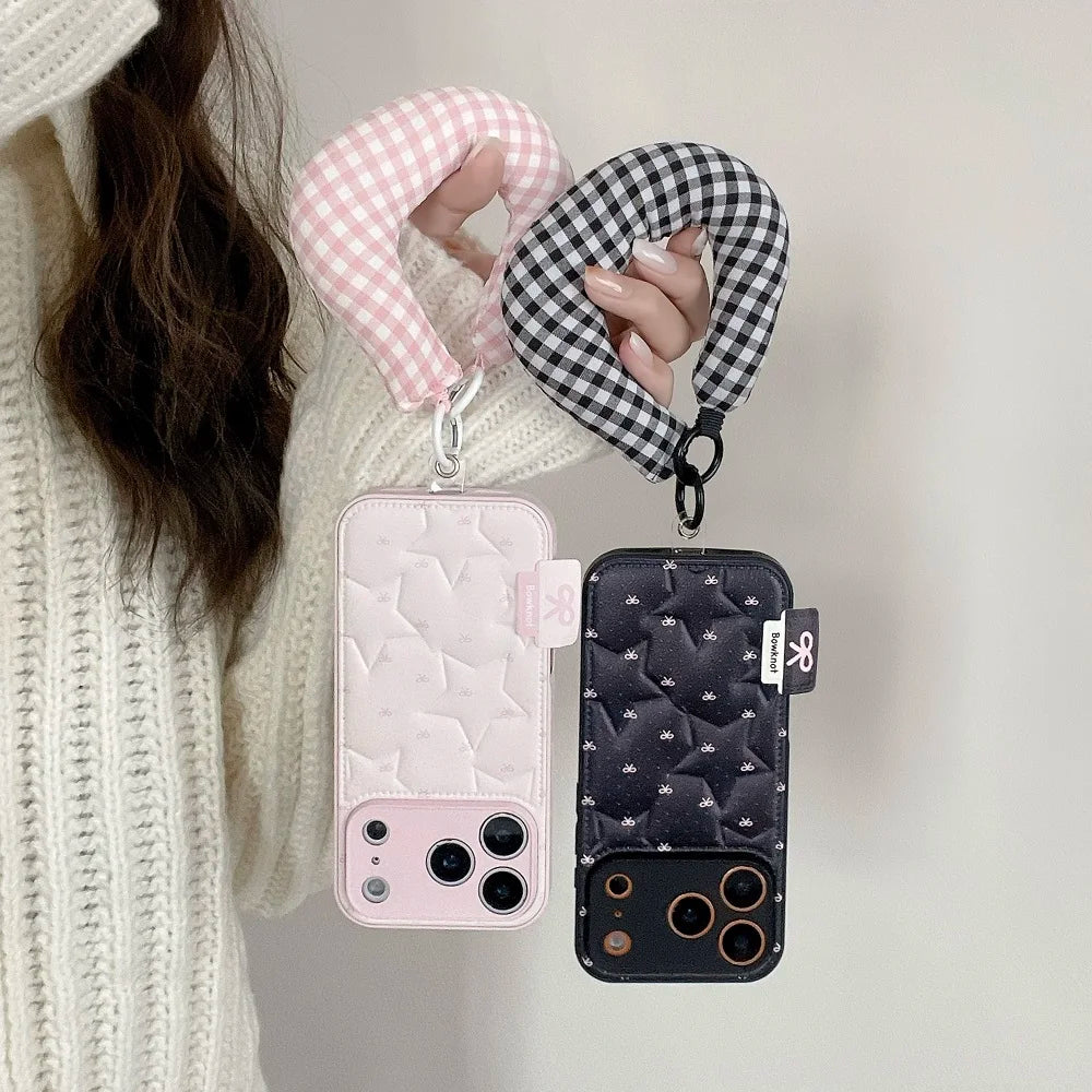 【もこもこスターキルティング】 ふわふわ チェッククッション ハンドル ストラップケース｜iPhone対応 #240913