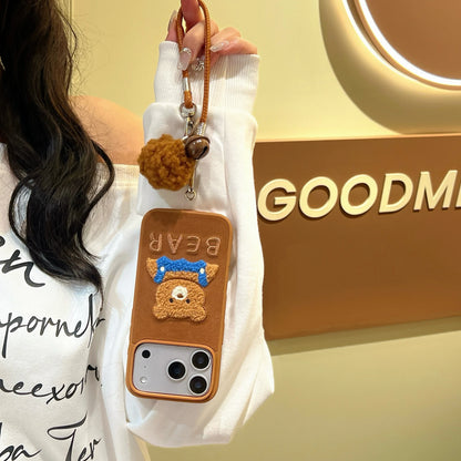 【テディエンブロイ】くま刺繍 × ボンボンチャーム スマホケース｜iPhone対応 #240806