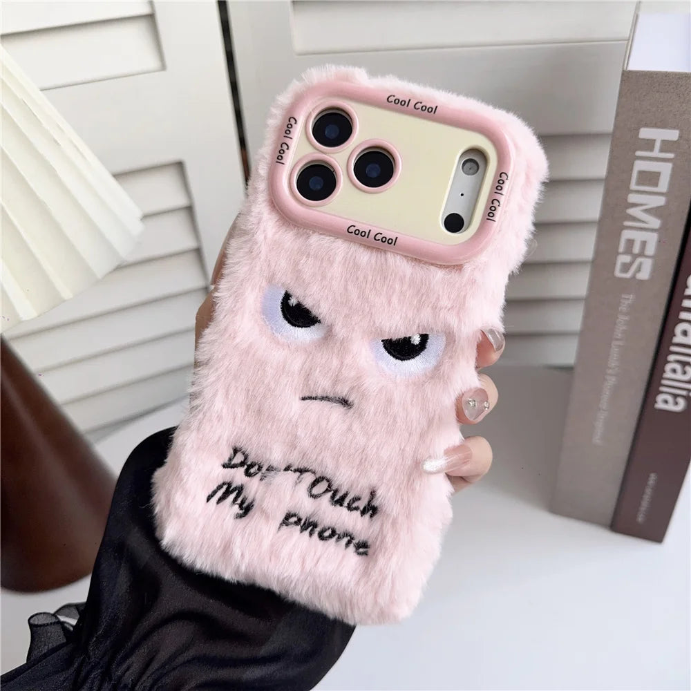 【もこもこファーシリーズ】ツリメフェイス スマホケース｜Don’t Touch My Phone fluffy case｜iPhone対応 #241212