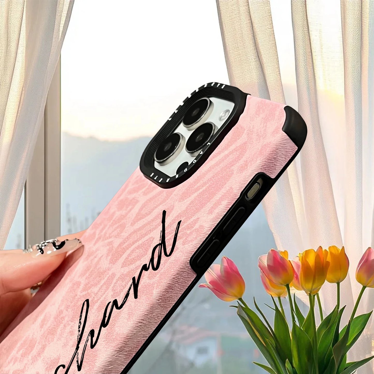 【カスタムシリーズ】ピンクレオパード ヒョウ柄 縦書き名入れ ソフトスマホケース｜iPhone対応 #240722