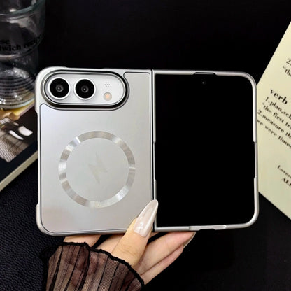 iPhone Duo メタリックリング 稲妻 マグネット内蔵ケース (全4色) モード・シック #261202
