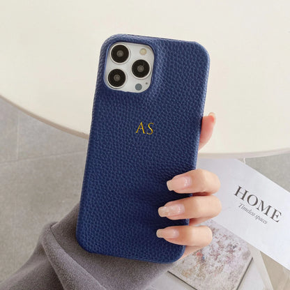 【カスタムシリーズ】クラシック イニシャル 高級感 レザー調 名入れスマホケース｜iPhone対応 #250326