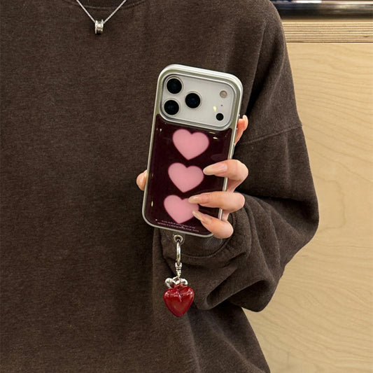 【トリプルハート】ハートモチーフ×揺れチャーム スマホケース｜iPhone対応 #240620