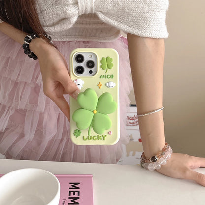 【3Dシリーズ】立体クローバー×LUCKYポップデザイン スマホケース｜iPhone対応 #250918