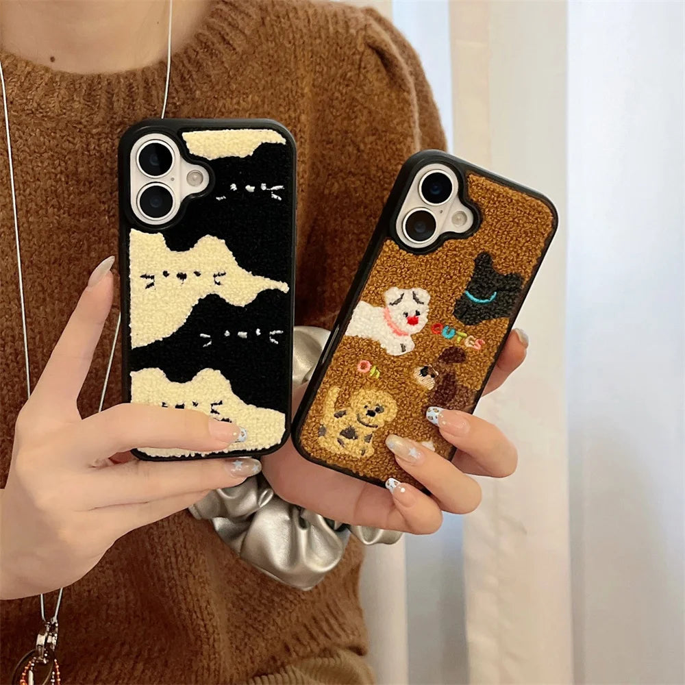 【ふわもこアニマルズ】刺繍タッチ × モコモコ立体デザイン スマホケース｜iPhone対応 #250605