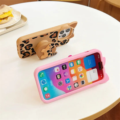 【アニマルシリーズ】レオパード柄＆立体ネコデザイン スマホケース｜iPhone対応 #250930