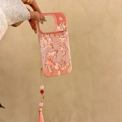 開運 鯉模様 金魚鉢 グリップ付き iPhoneケース｜クリアデザイン #240516