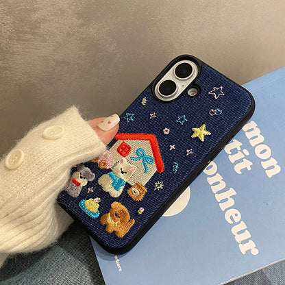 【デニムアニマルハウス】刺繍風×デニムファブリック スマホケース｜iPhone対応 #250609
