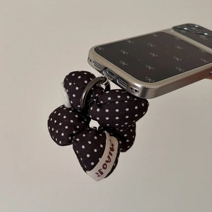 【クラシックリボン】モノトーン リボン総柄 × ボリュームチャーム スマホケース｜iPhone対応 #240619