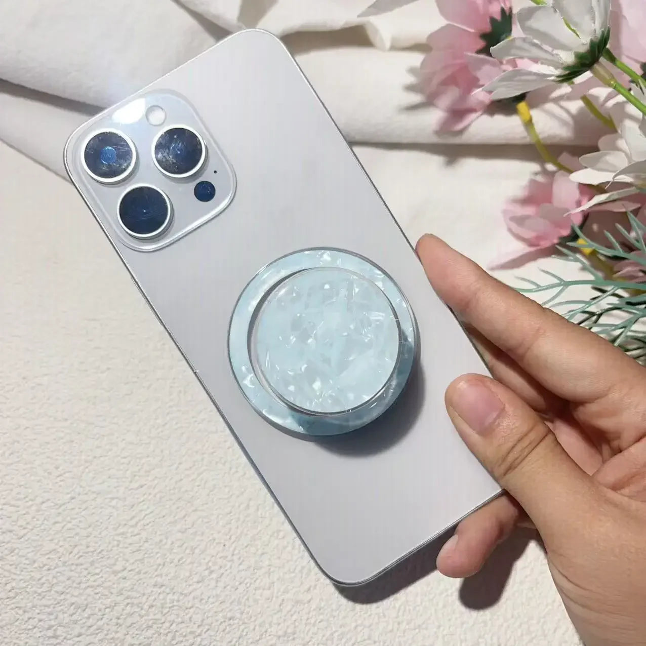 【スマホグリップ】パステルクリア ホログラムシェル  #241110