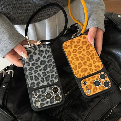 【アニマルムード】ピンク ブラウン レオパード ヒョウ柄 ストラップ付き スマホケース｜iPhone対応 #240710