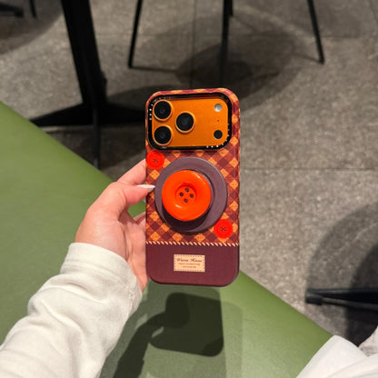 ボタングリップ アーガイル柄 Magnet内蔵 iPhoneケース｜暖色レトロ・ワイヤレス充電対応 #260008