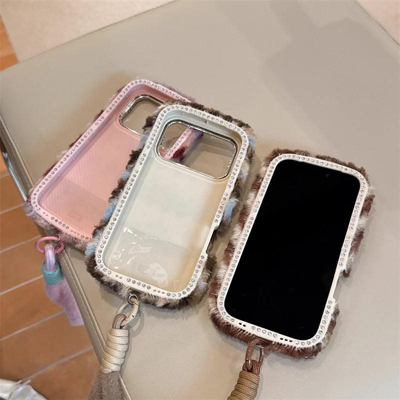 【もこもこエンジェル】ハート × 羽モチーフ ふわふわラブリーケース｜iPhone対応 #240910