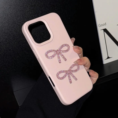 【ビジューツインリボン】ラインストーンリボン付きシリコンスマホケース｜iPhone対応 #250726