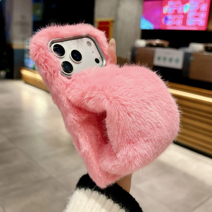 【もこもこ】無地 ファー ハンドバンド付き iPhoneケース｜もこもこ・あったか PCA #261298