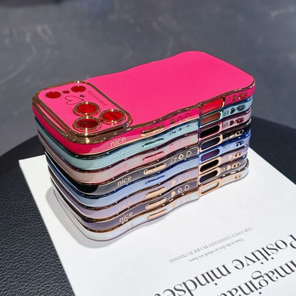 【ハートシリーズ】ゴールド ウェーブフレーム＆ハートデザイン 高級感 スマホケース｜iPhone対応 #251107