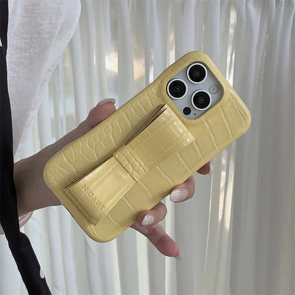 【クロコ調リボングリップ】型押し クロコレザー調 × 立体リボン スマホケース｜iPhone対応 #240617