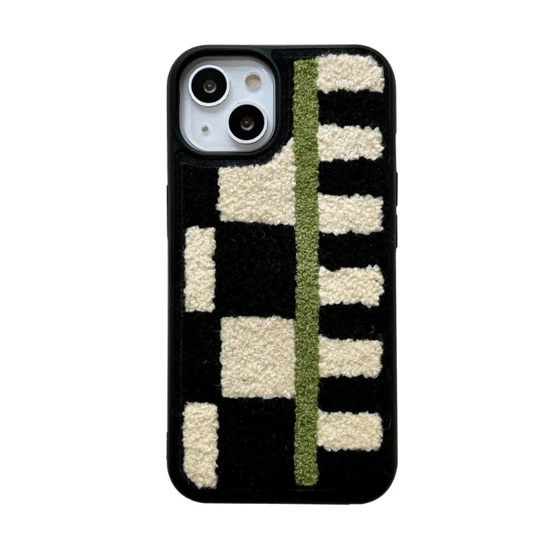 【もこもこレトロパターン】刺繍風パイル×アート柄 スマホケース｜iPhone対応 #250616