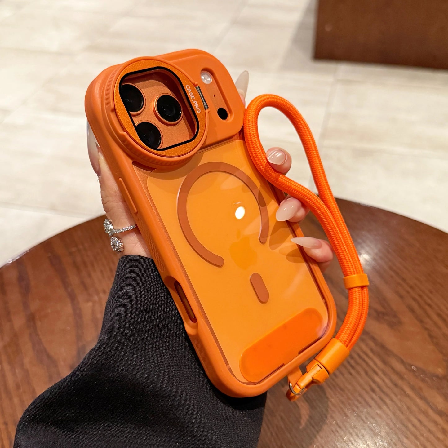 【Magnet対応】スケルトンガード 耐衝撃クリア × ストラップ スマホケース｜iPhone対応 #240824