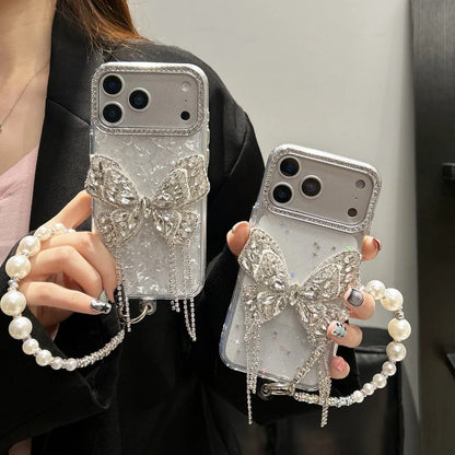 【グリッターバタフライ】キラキラ 蝶々 × ジュエリーチェーン スマホケース｜iPhone対応 #240807