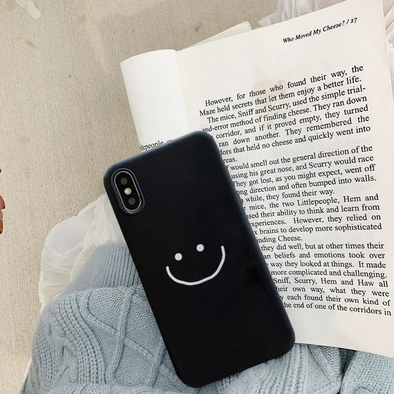 【ニコちゃんシリーズ】手書き風 スマイル マット iPhoneケース #260302