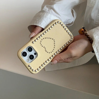 【ハートスタッズシリーズ】レザー・デニム調 シルバー スタッズ スマホケース｜iPhone対応 #251205