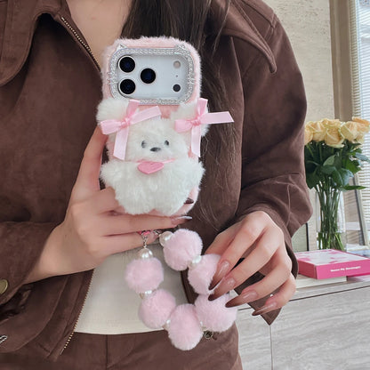 【ふわもこアニマルシリーズ】リボンベア スマホケース｜もこもこ素材 × ポンポンストラップ付き｜iPhone対応 #241205