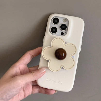 【フラワーポップ】レザー調 立体フラワー モチーフ付き スマホケース｜iPhone対応 #250423