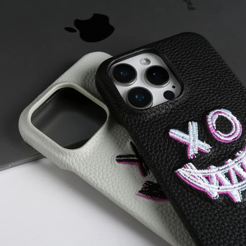 【本革シリーズ】艶なし シボ革 スマイル ステッチ レザーケース｜iPhone対応 #240901