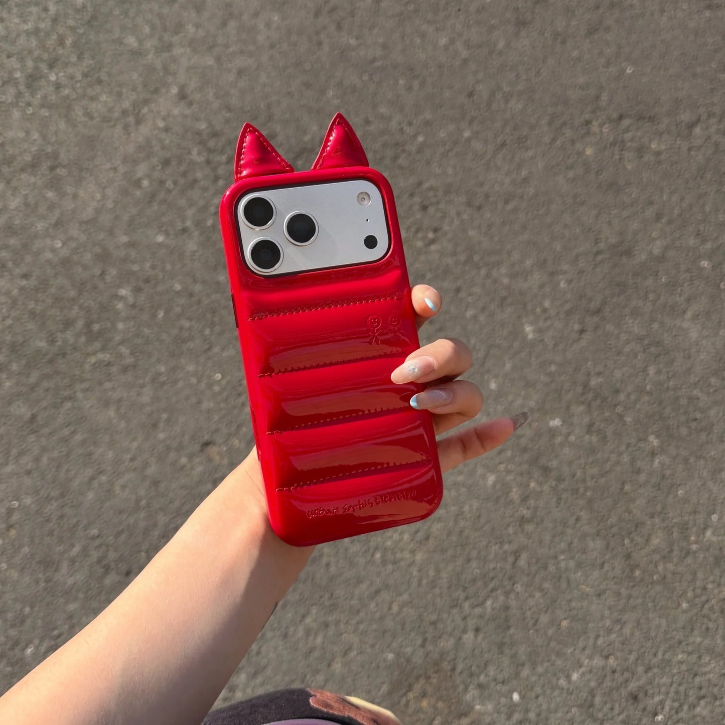 【猫耳シリーズ】キルティング ダウンジャケット風 iPhoneケース #240219