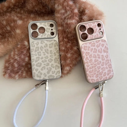 【アニマルムード】ピンク ブラウン レオパード ヒョウ柄 ストラップ付き スマホケース｜iPhone対応 #240710