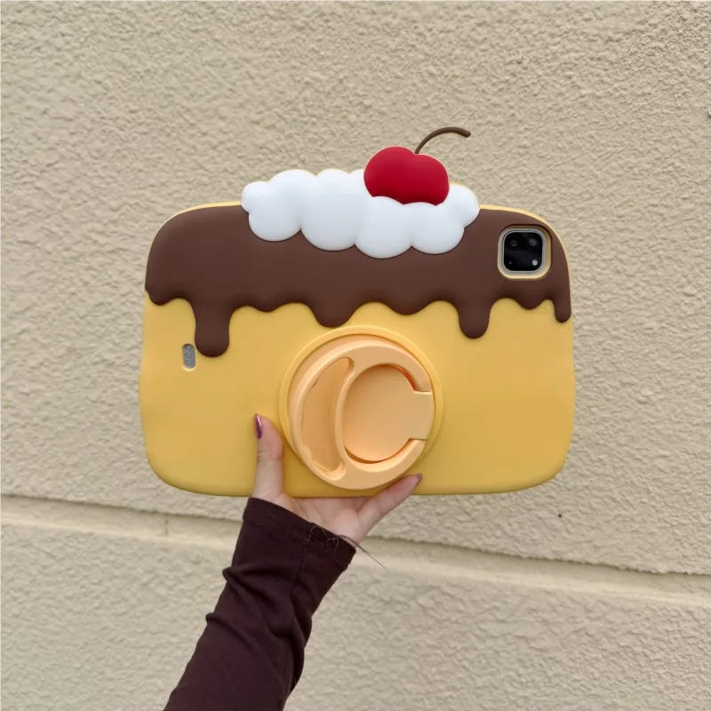 【ipadケース】プリンデザイン グリップ付き iPadケース｜スイーツ・立体モチーフ #261071