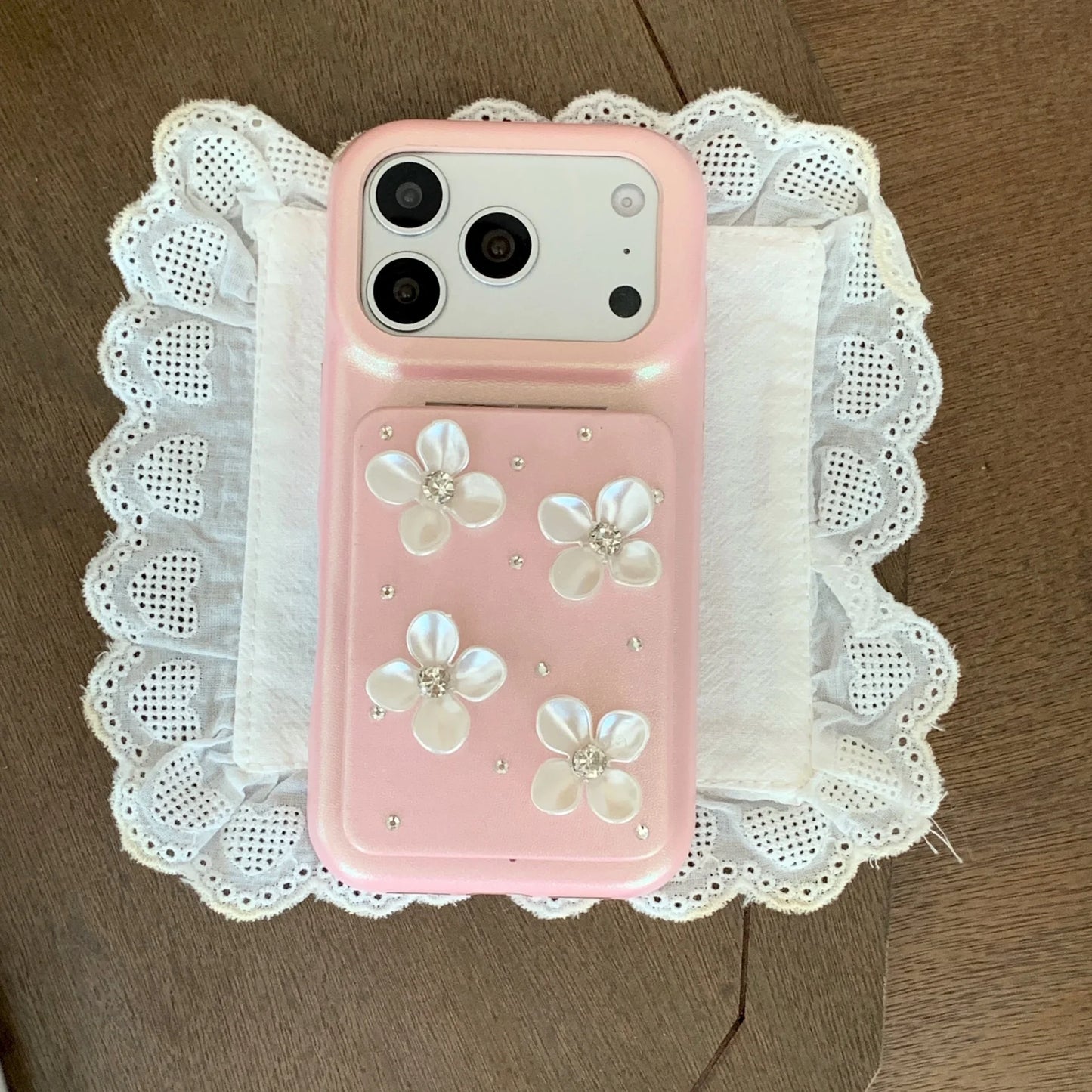フラワーデコ パール・上品ガーリー フリップミラー付き iPhoneケース #231105