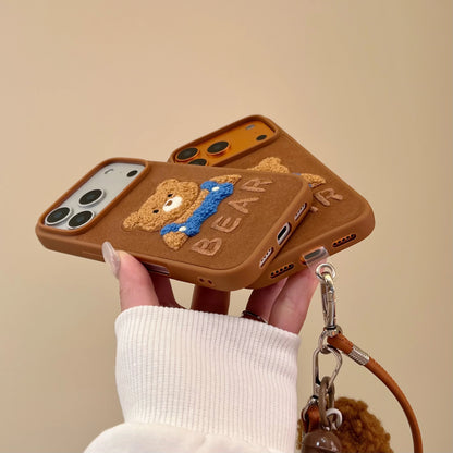 【テディエンブロイ】くま刺繍 × ボンボンチャーム スマホケース｜iPhone対応 #240806