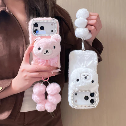 【アニマルフェイスシリーズ】くまさんぬいぐるみ スマホケース｜ふわもこ立体デザイン × ポンポンストラップ付き｜iPhone対応 #241128