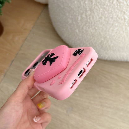 ハート×クロスモチーフ グリップスタンド付き iPhoneケース｜シリコン素材・立体デザイン #240525