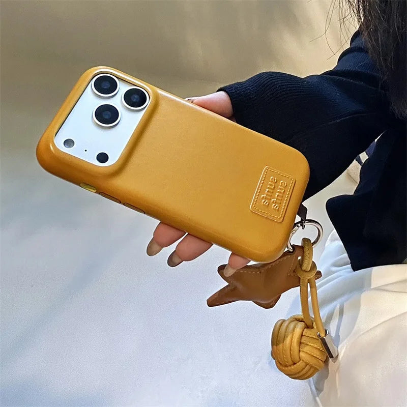【スタークラフトレザー】星チャーム×レザーボール付き スマホケース｜iPhone対応 #250309