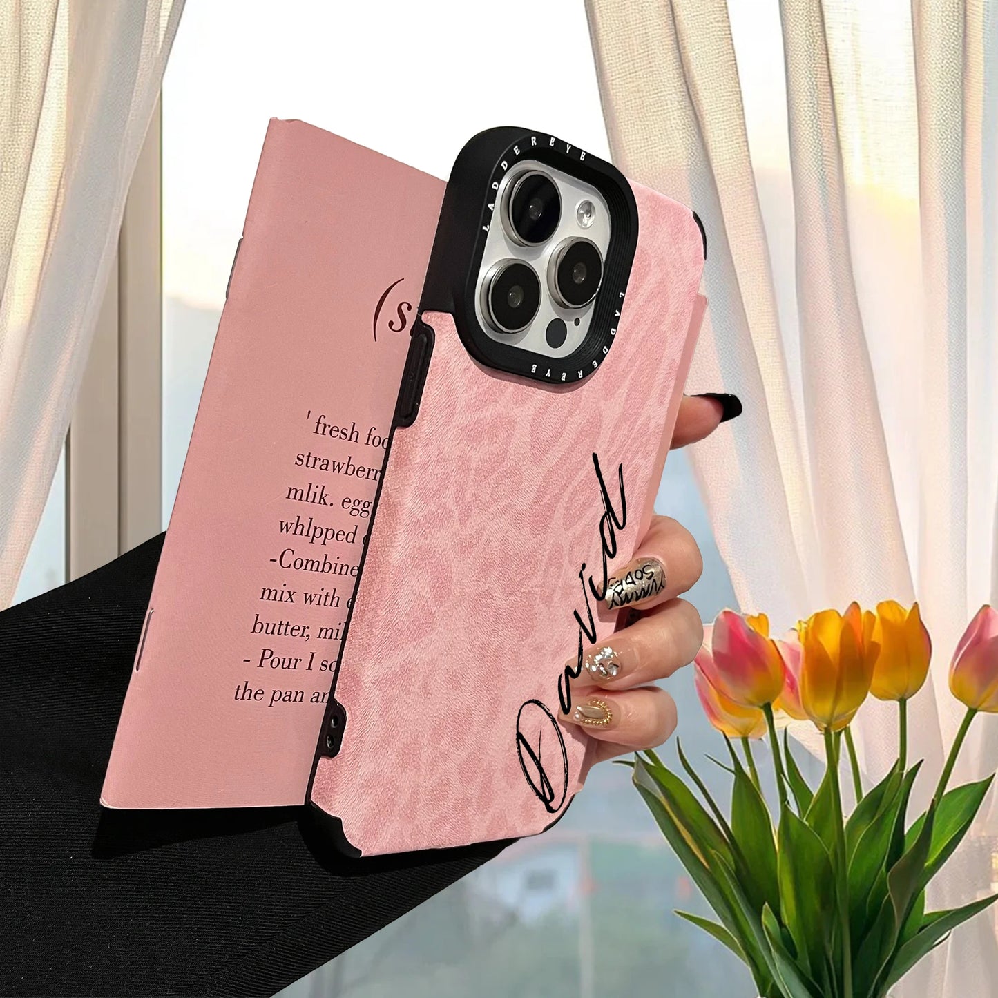 【カスタムシリーズ】ピンクレオパード ヒョウ柄 縦書き名入れ ソフトスマホケース｜iPhone対応 #240722