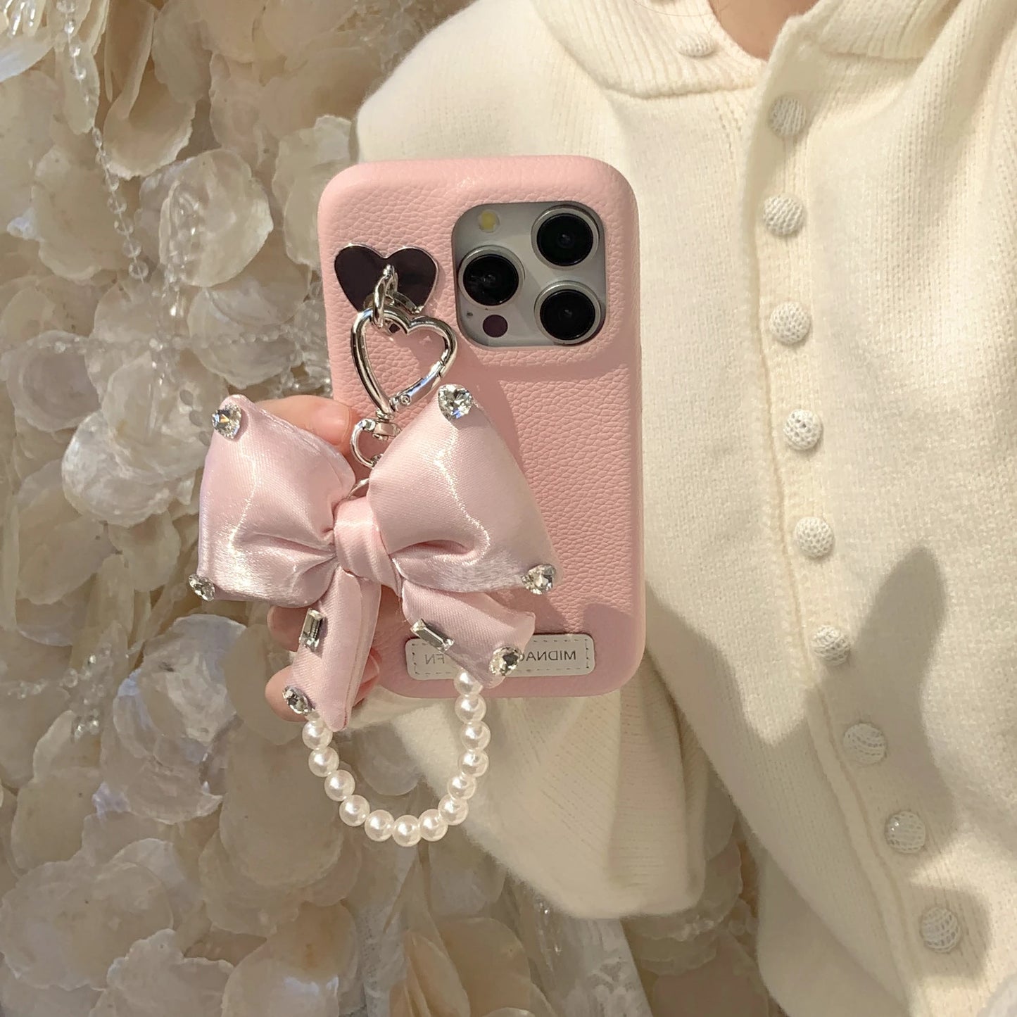 【パールビッグリボン】リボンモチーフ×パールチェーン スマホケース｜iPhone対応 #240802