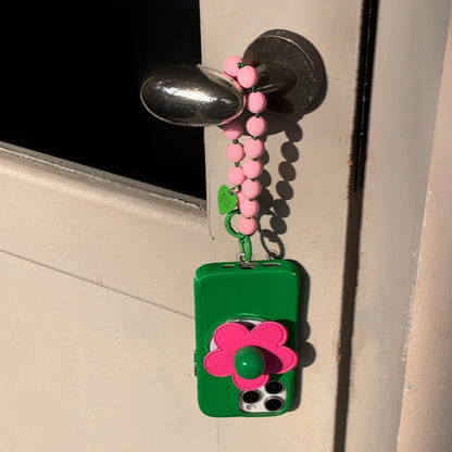 【フラワーシリーズ】立体レトロフラワー ビーズストラップ付き バイカラー スマホケース｜iPhone対応 #251001