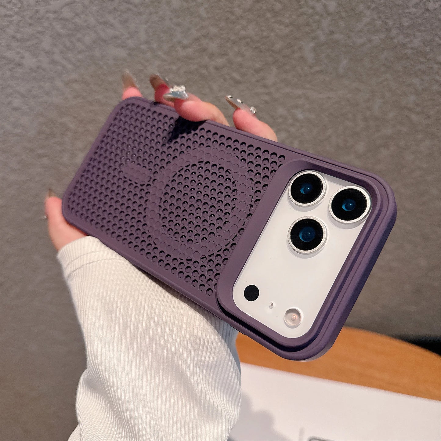 【Magsafe対応】シリコンラバー エアドット 立体グリップ 耐衝撃 スマホケース｜iPhone対応 #250419