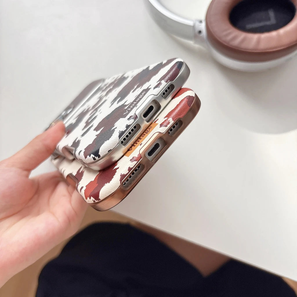 【ヴィンテージカウレザー】ブラウン牛柄×レザー調 スマホケース｜iPhone対応 #250122