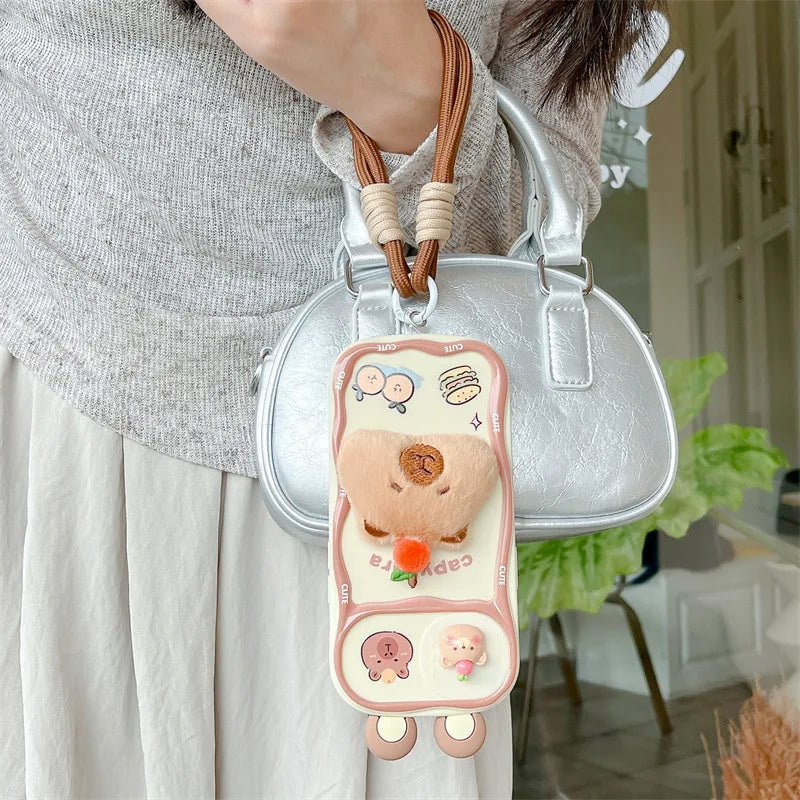 【アニマルぬいぐるみシリーズ】 カピバラ 立体ふわもこケース｜iPhone対応 #240907