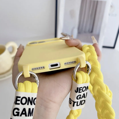 【ショルダーシリーズ】シリコン素材 シンプルデザイン ロープストラップ付きスマホケース｜iPhone対応 #251206